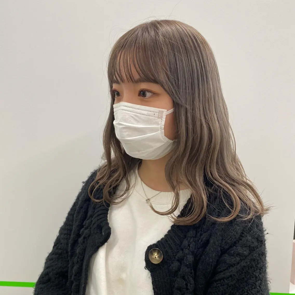 セミロング カラー 🌼 アユカのヘアスタイル
