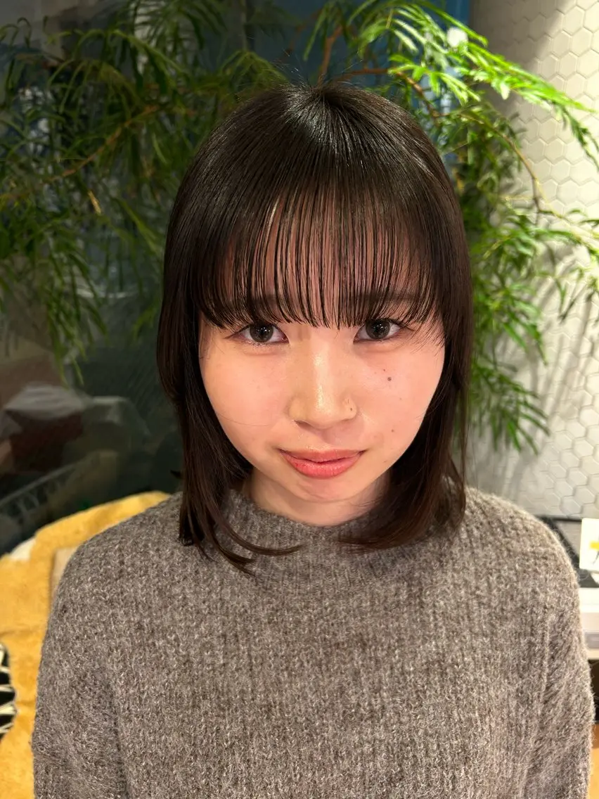 ミディアム 顔まわりレイヤー 顔周りカット レイヤーカット 梅沢 優羽のヘアスタイル