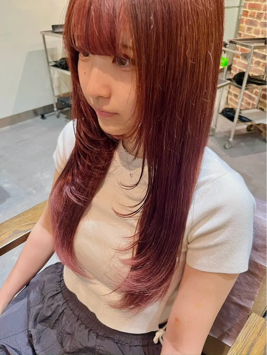 カラー 岩﨑 心那のヘアスタイル