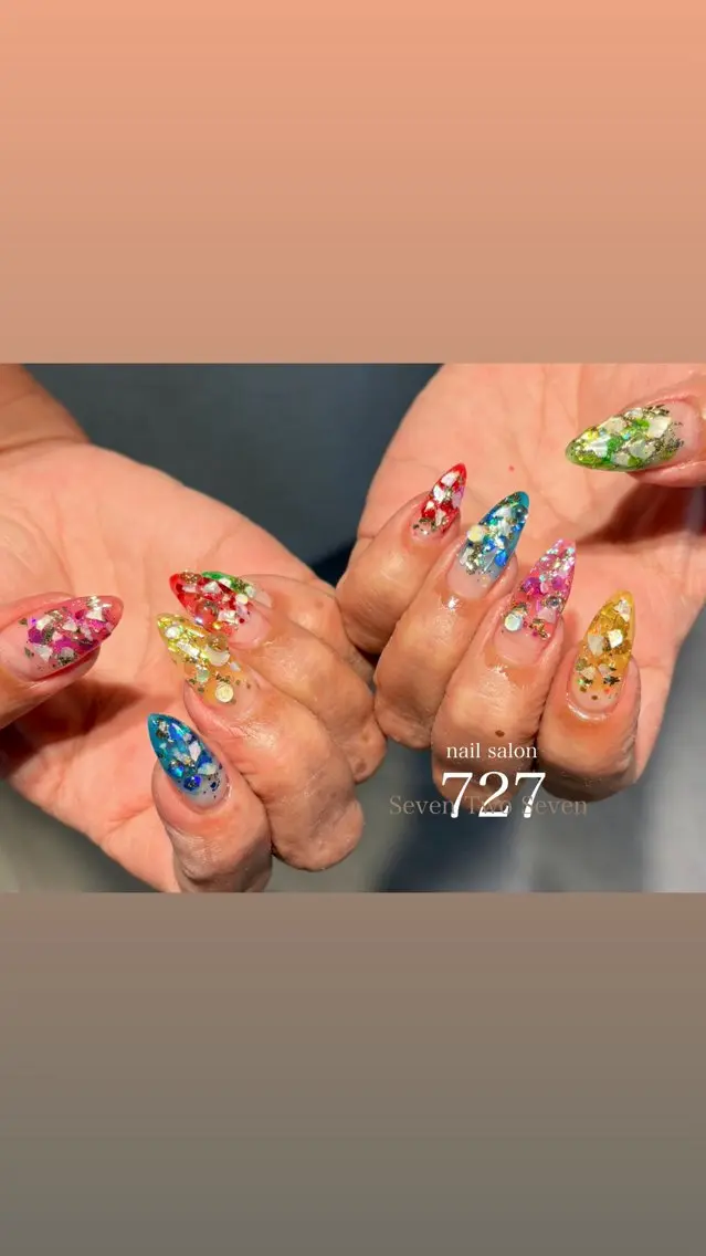 ネイル ハンドネイル 727 nailのネイルデザイン