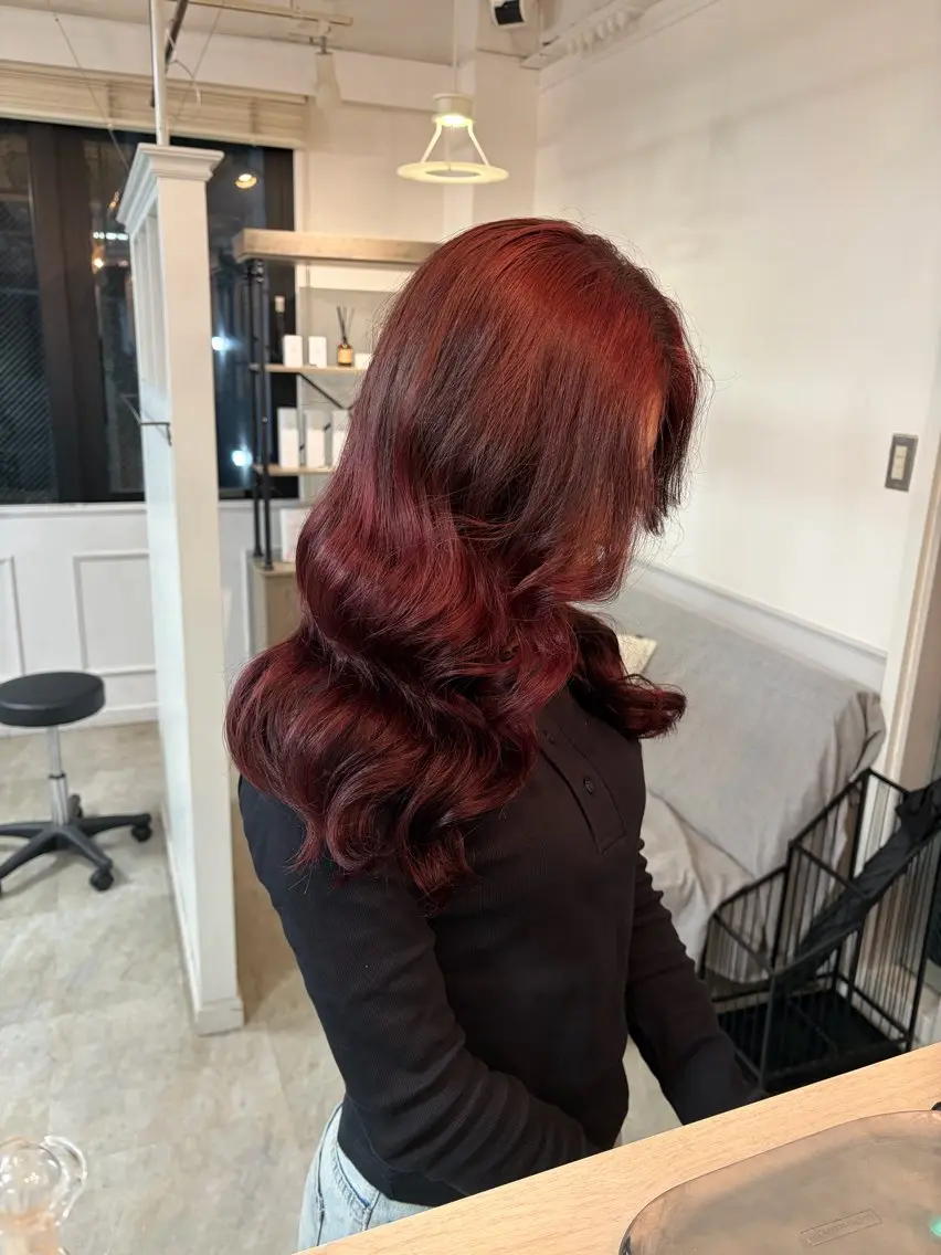 ロング カラー ヘアカラー 杉政 柚のヘアスタイル