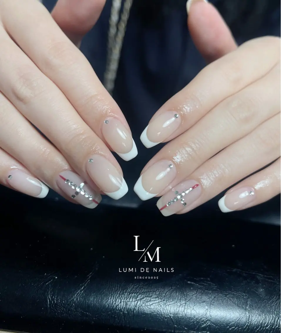 ネイル グラデーション ラメ(グリッター) マグネットネイル ミラーネイル ニュアンスネイル ハンドネイル Lumi de nailsのネイルデザイン