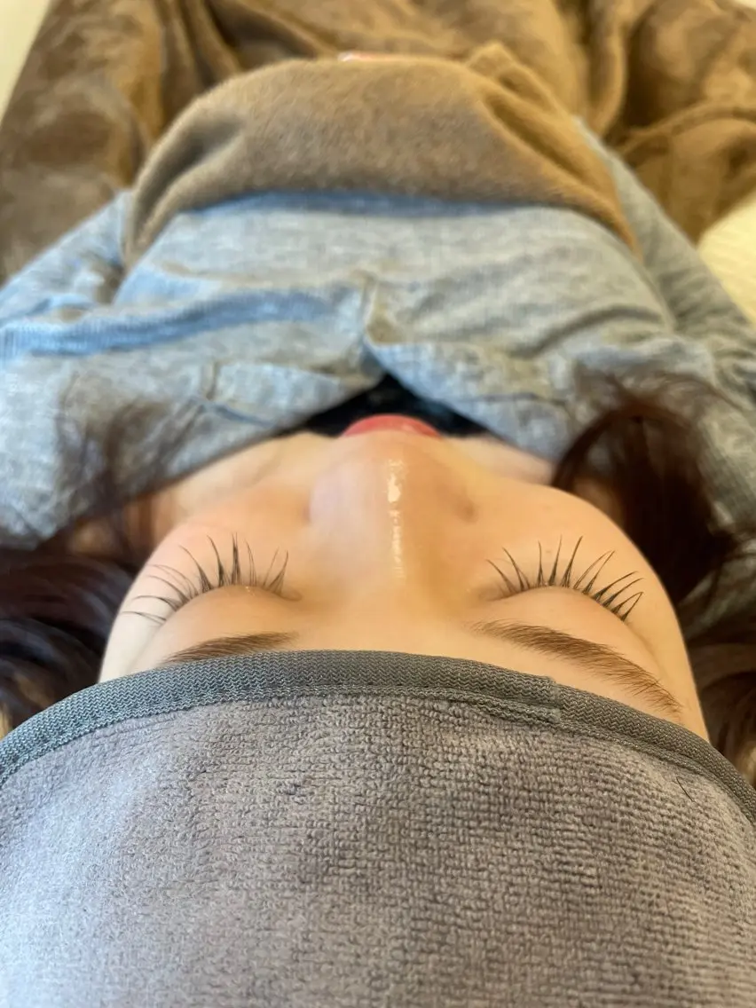 マツエク・マツパ フラットラッシュ 鵜飼 ほのかのマツエク・マツパデザイン