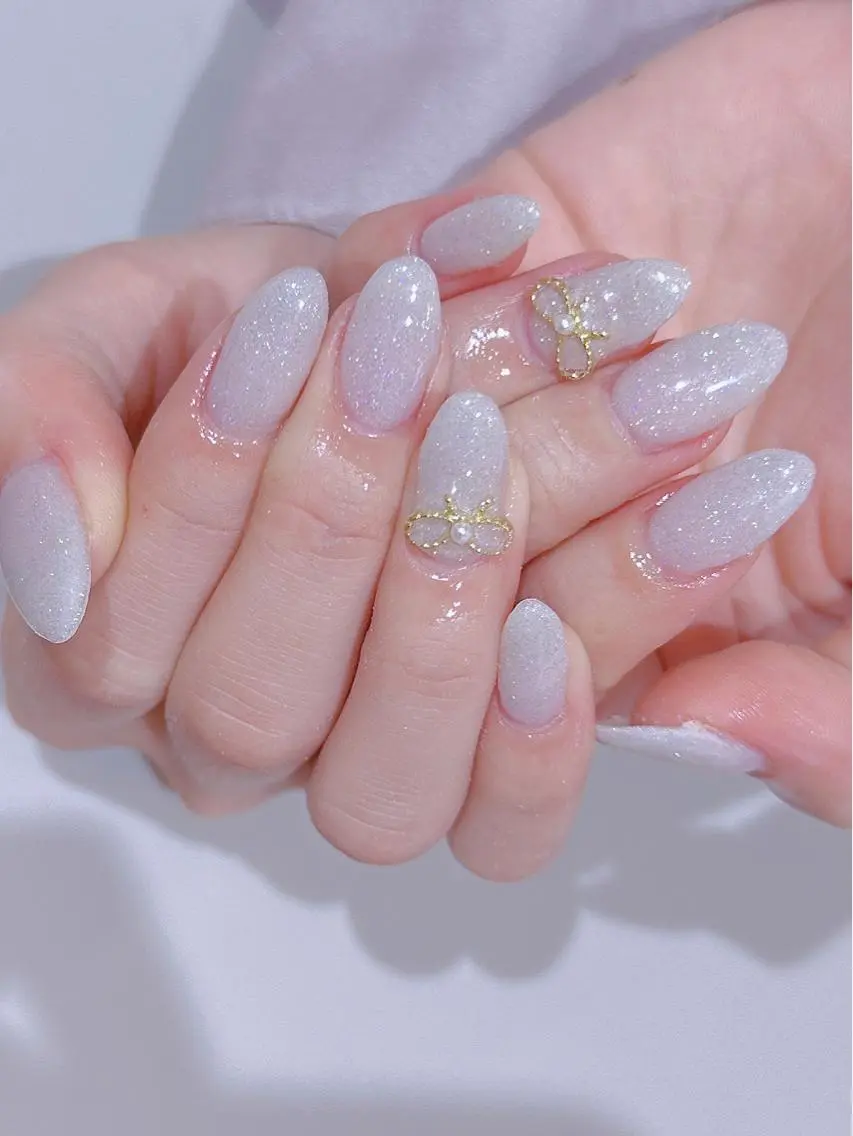 ジェルネイル✨アートデザイン(両手合わせて2本)✨ ハンドケア✨オフ込みの写真