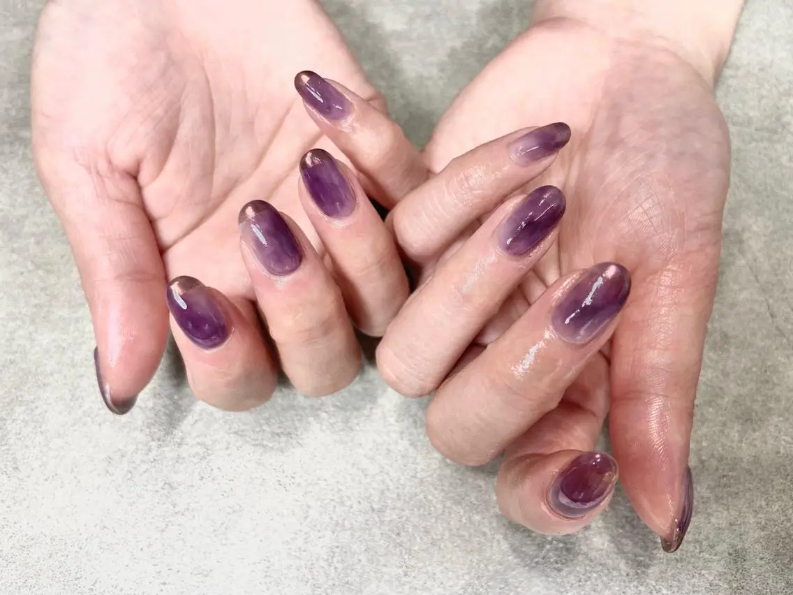 ネイル ミラーネイル ニュアンスネイル salon de oct.のネイルデザイン