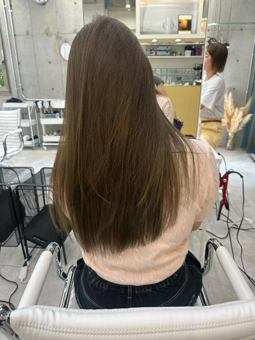 カット＋髪質改善カラー＋りんご幹細胞トリートメント￥13600の写真