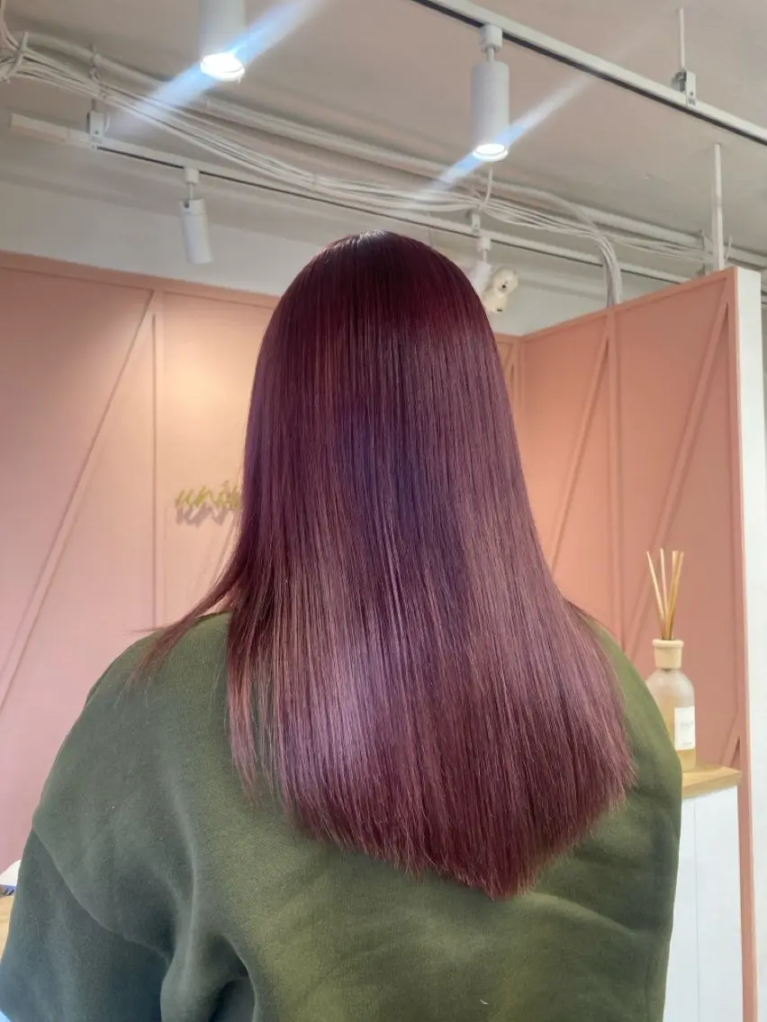 カラー レッドカラー ヘアカラー a. ririのヘアスタイル