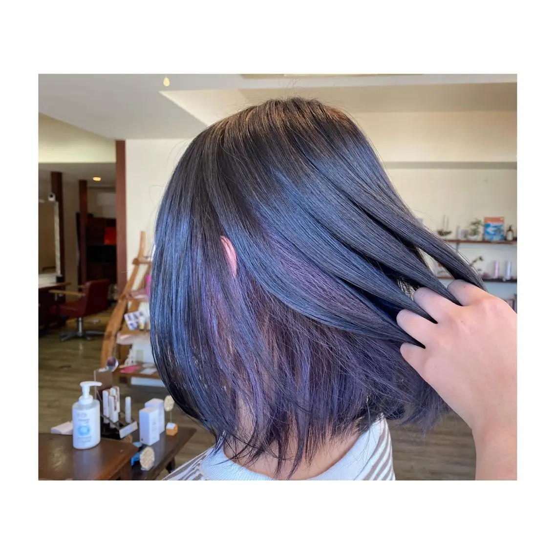ミディアム アッシュ 松村 未央のヘアスタイル