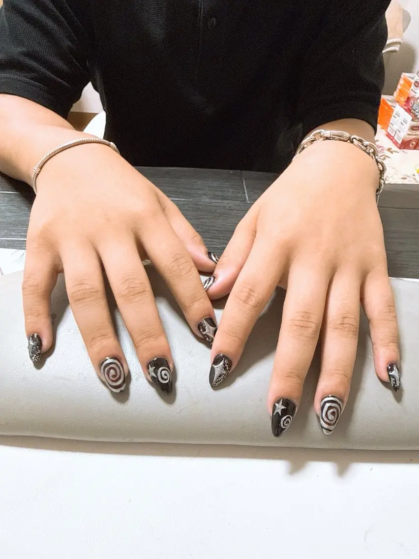 ネイル 😸Only One Nailサロンのネイルデザイン