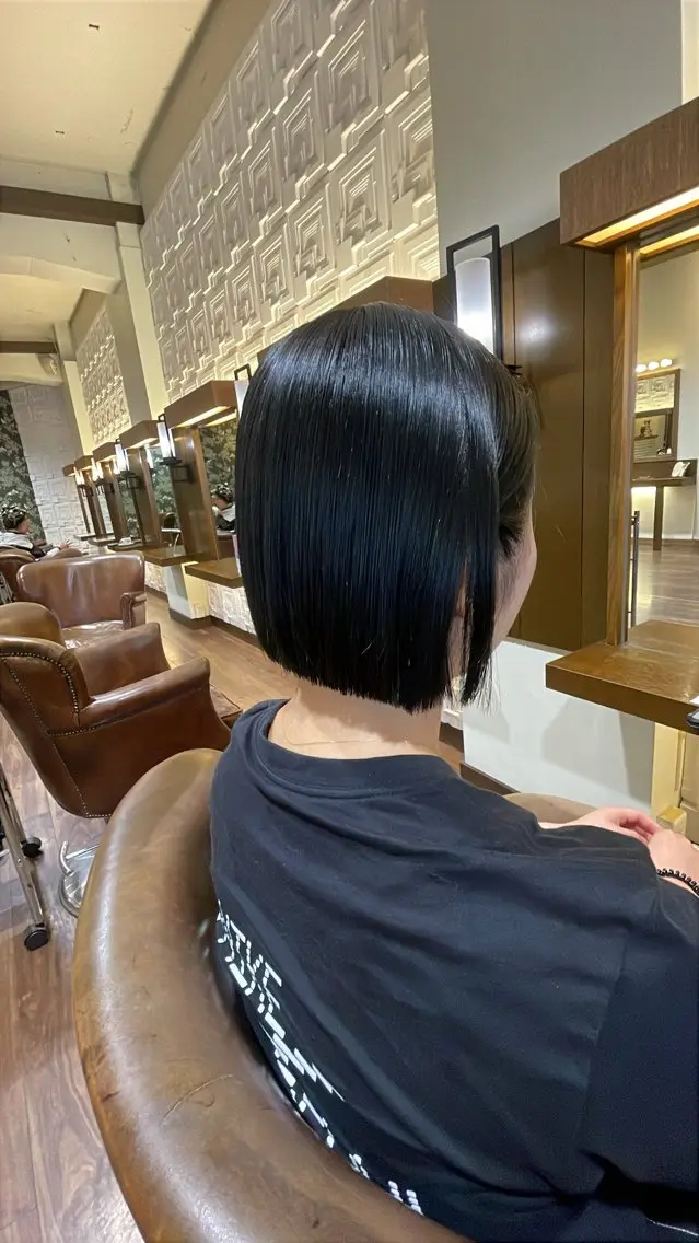 ショート 切りっぱなしボブ ボブ 下元 舞香のヘアスタイル