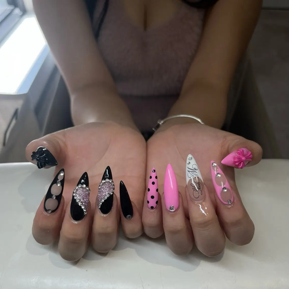 ネイル ハンドネイル IROHA nail Ami🐊🎀のネイルデザイン