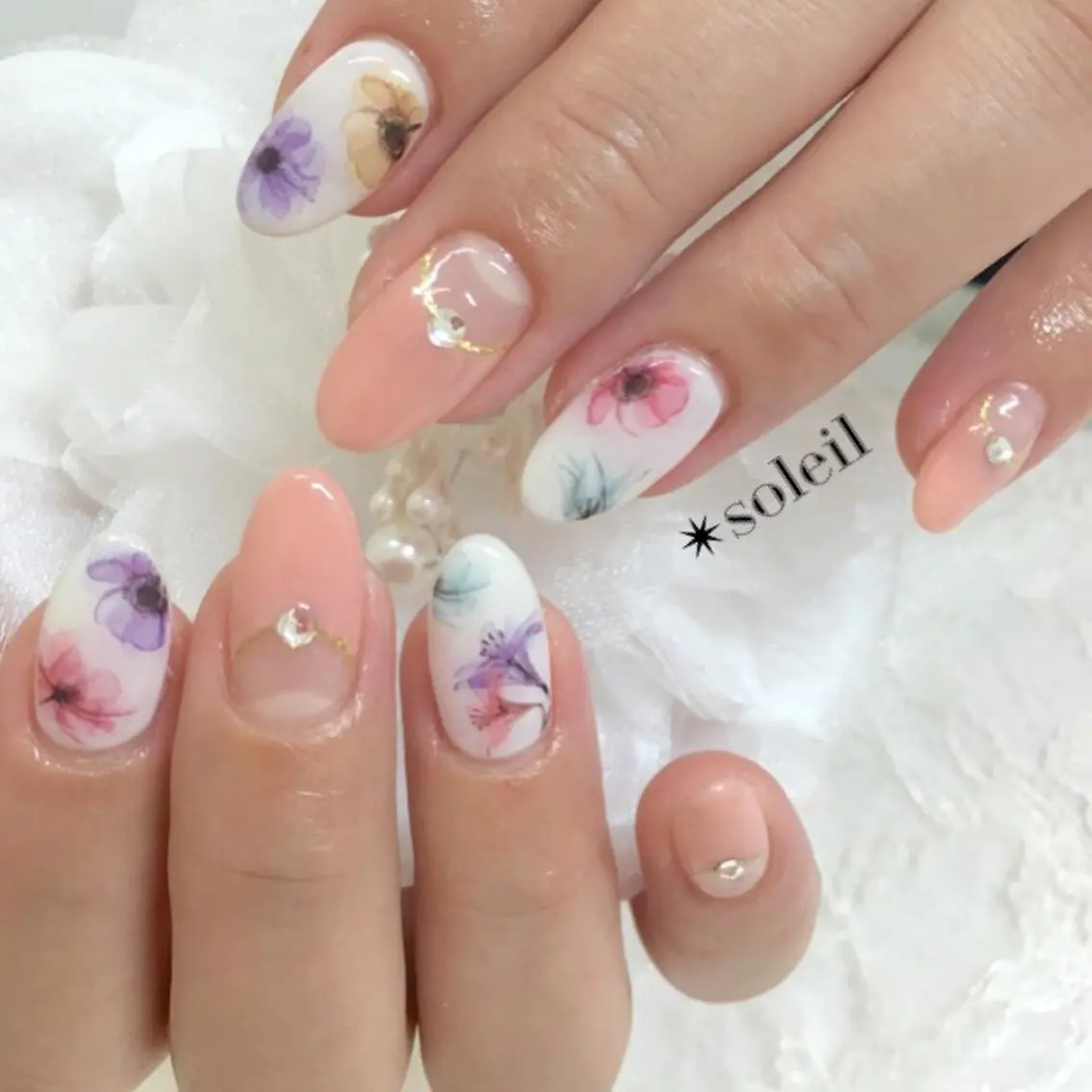 ネイル ハンドネイル 粟津 美紀のネイルデザイン