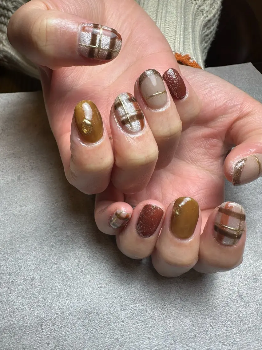 ネイル フットネイル ニュアンスネイル シンプルネイル nailroom Anmie.のネイルデザイン