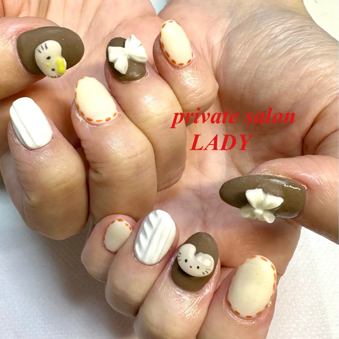 ネイル マットネイル 持ち込み リボン ハンドネイル 桜田 麻菜のネイルデザイン