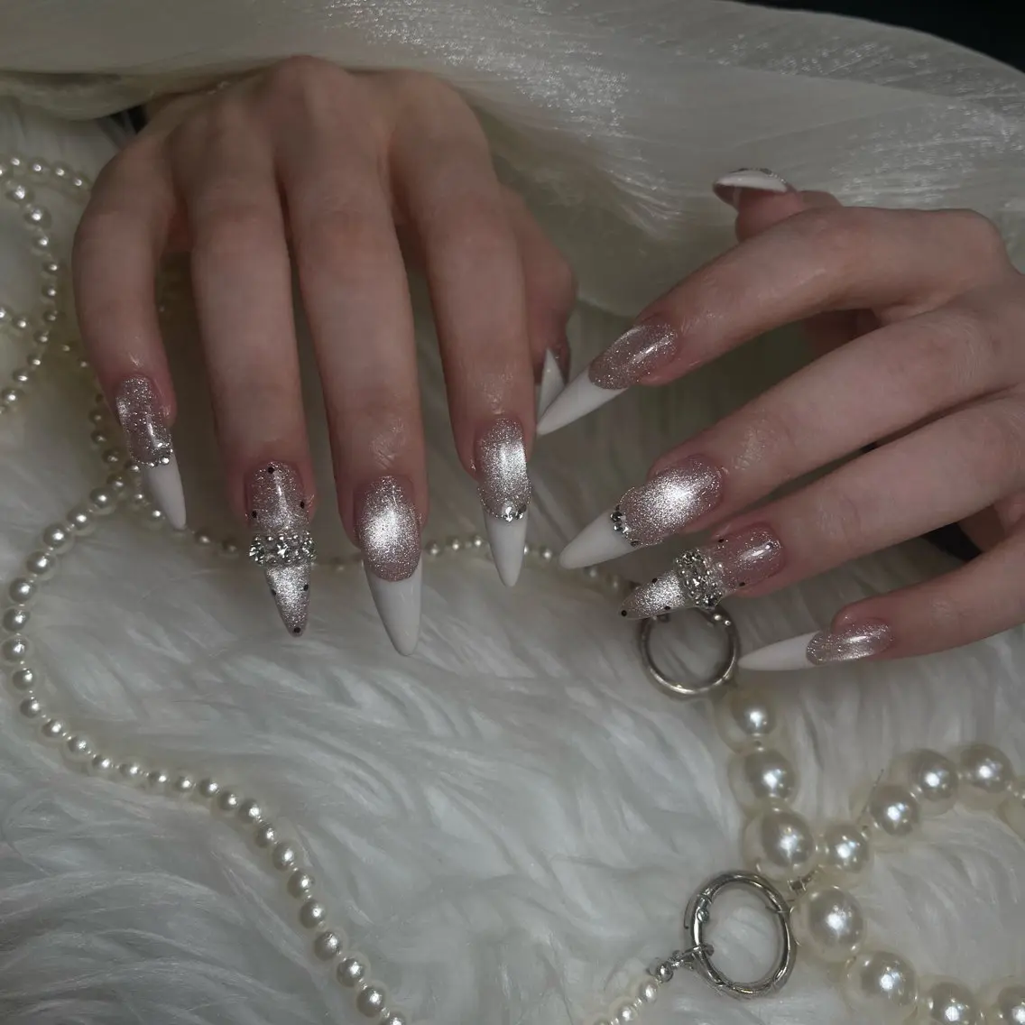 ミディアム ハンドネイル Chiin Nailのネイルデザイン