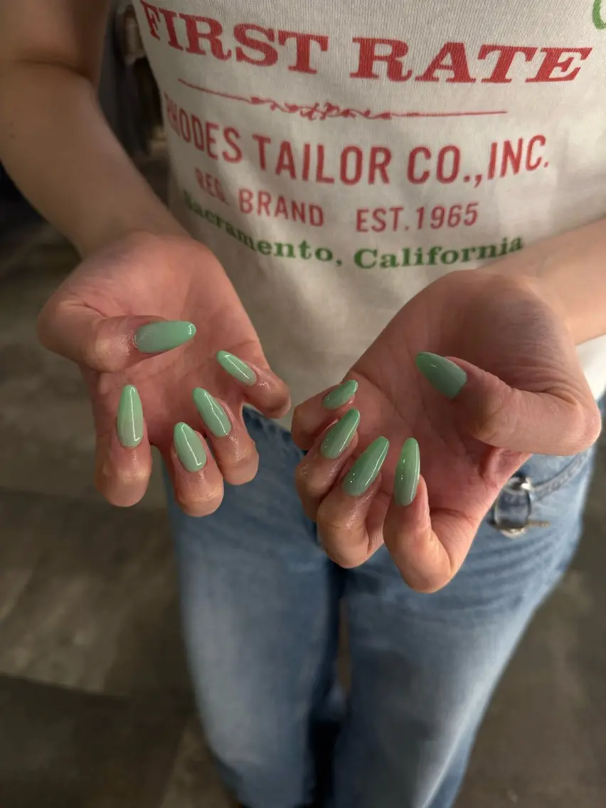 ネイル yotsuha 🍀のネイルデザイン