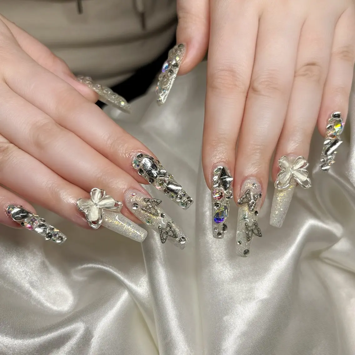 ネイル ハンドネイル nailsalon Mirrorのネイルデザイン