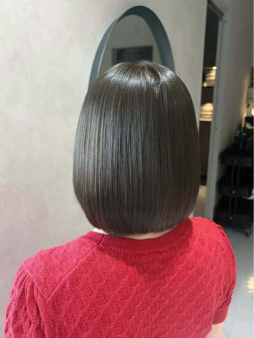 ミディアム カラー ヘアカラー トリートメント 《.Xian》 アカリ/艶髪カラーのヘアスタイル