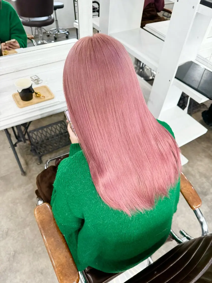 ロング カラー バレイヤージュ ミストバング ベージュカラー ブリーチ 抜きっぱなしブロンド 札幌ブリーチカラー/ ダブルカラー/ドイのヘアスタイル
