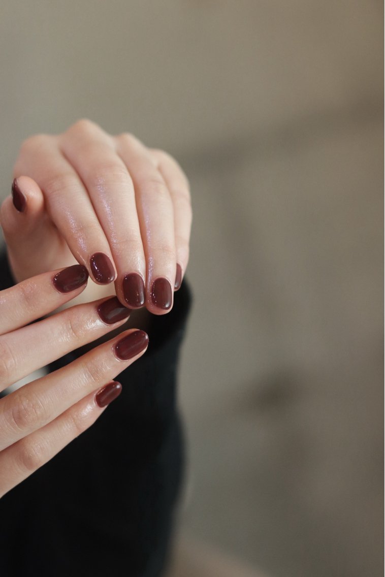 ネイル ワンカラーネイル Lira nailのネイルデザイン