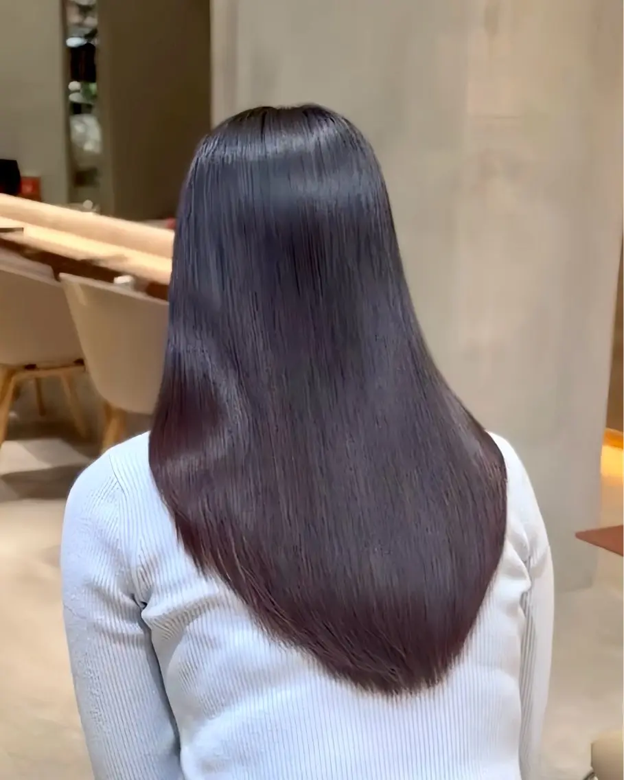 ミディアム 縮毛矯正Rina🩶 銀座のヘアスタイル