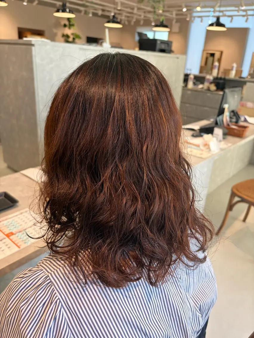 ミディアム パーマ 田中 優陽のヘアスタイル