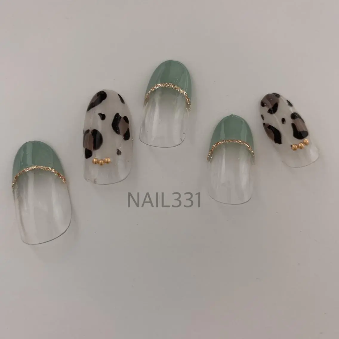 ネイル フレンチネイル Nail 331のネイルデザイン