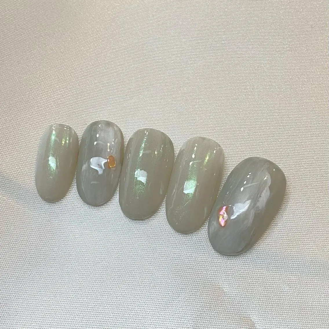 ネイル ニュアンスネイル オフィスネイル 葛西 知佳のネイルデザイン
