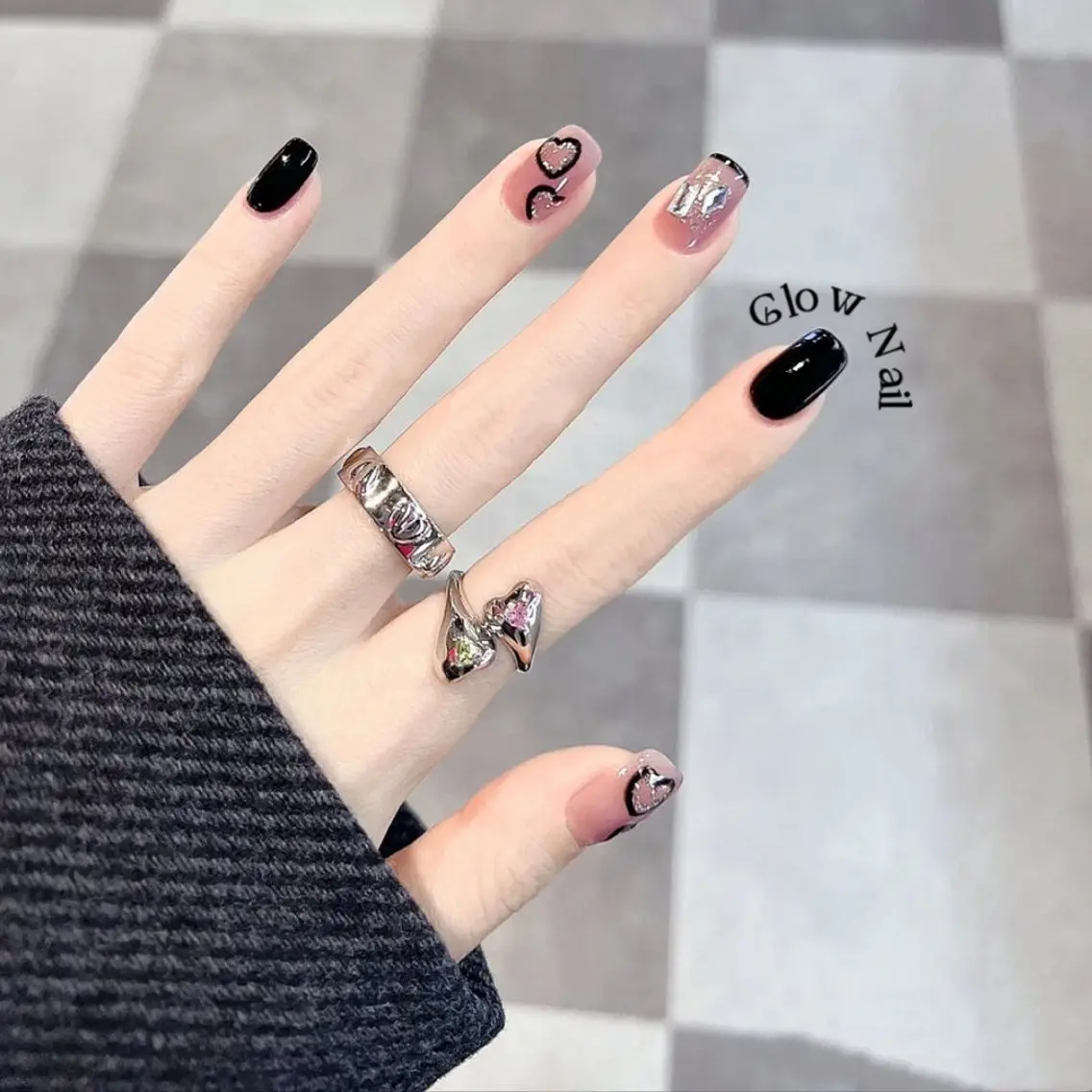 ネイル Glow Nail スカルプ専門店のネイルデザイン