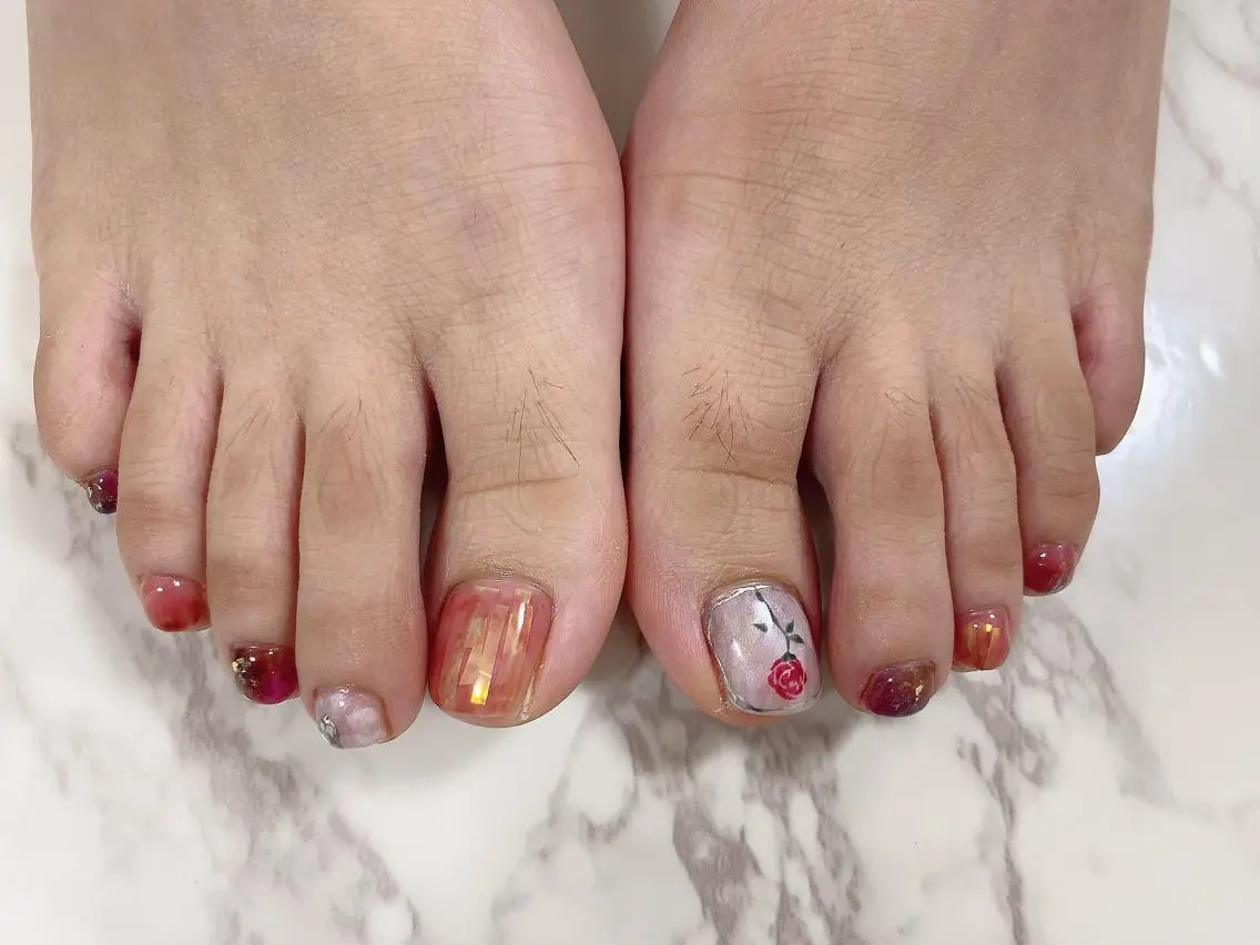 ネイル フットネイル SOL NAILのネイルデザイン