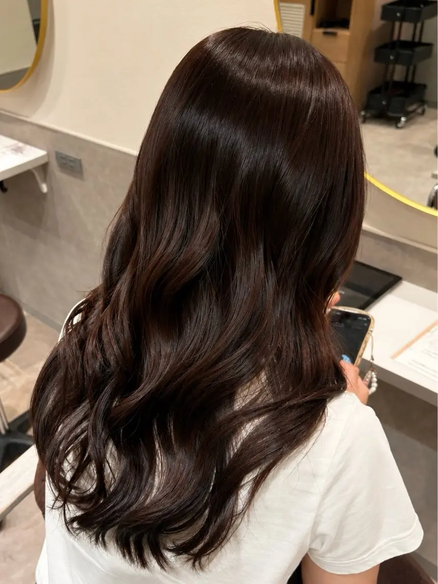 セミロング カット ヘアカラー トリートメント 飯泉ゆうか/銀座/ 髪質改善のヘアスタイル