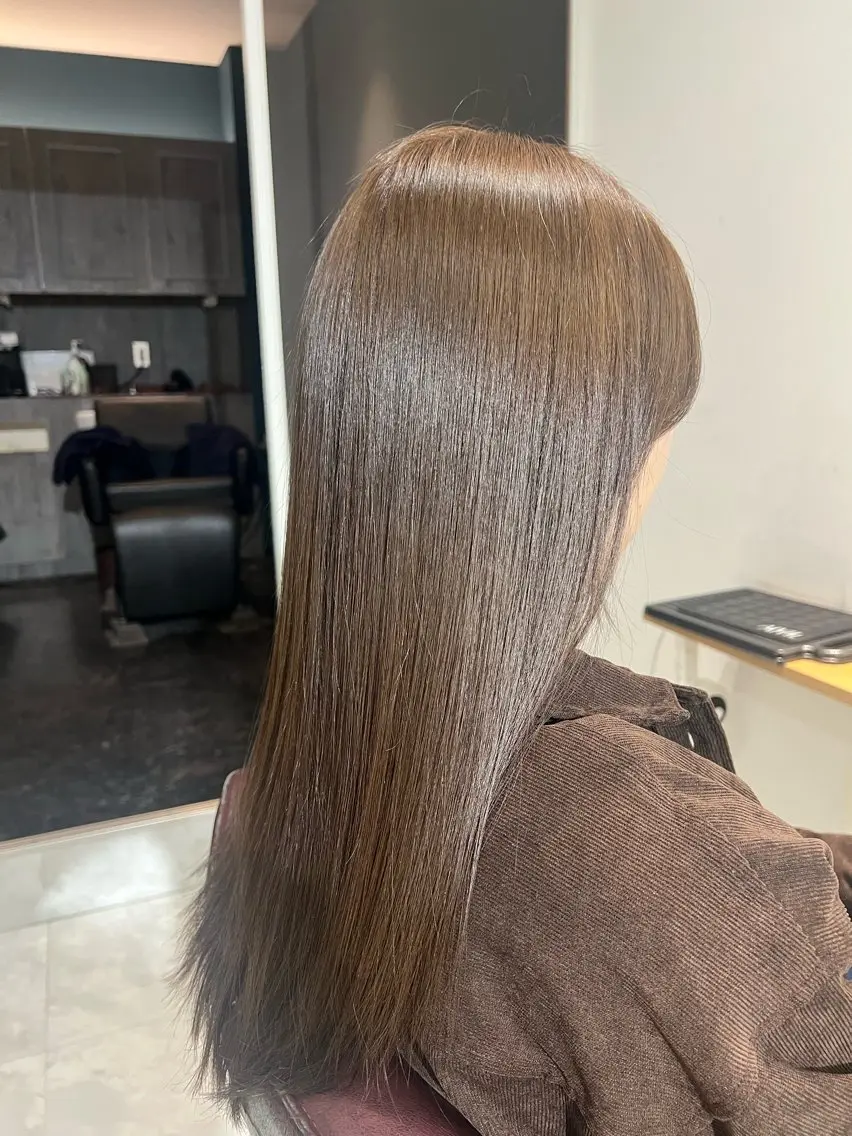 ミディアム ヘアカラー トリートメント 流山おおたかの森 林悠仁のヘアスタイル