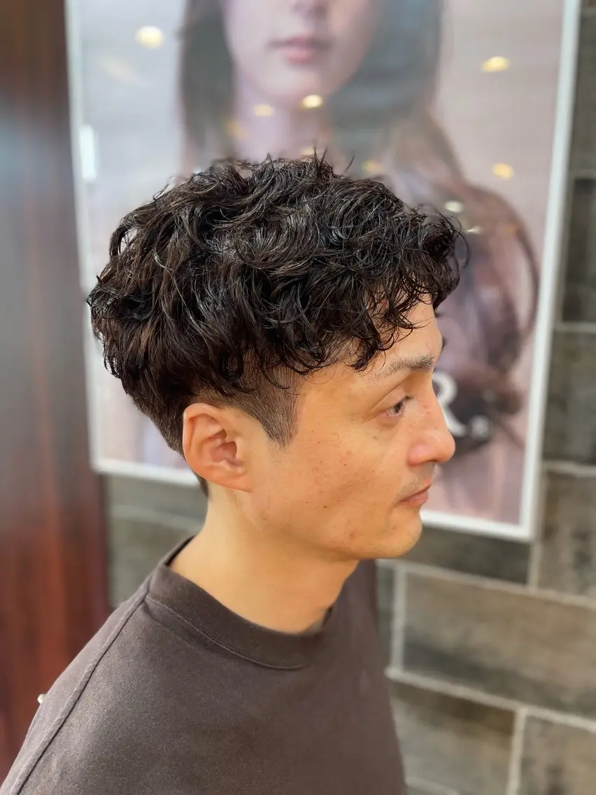 ショート パーマ メンズヘア⚜️志村 哲也⚜️のヘアスタイル