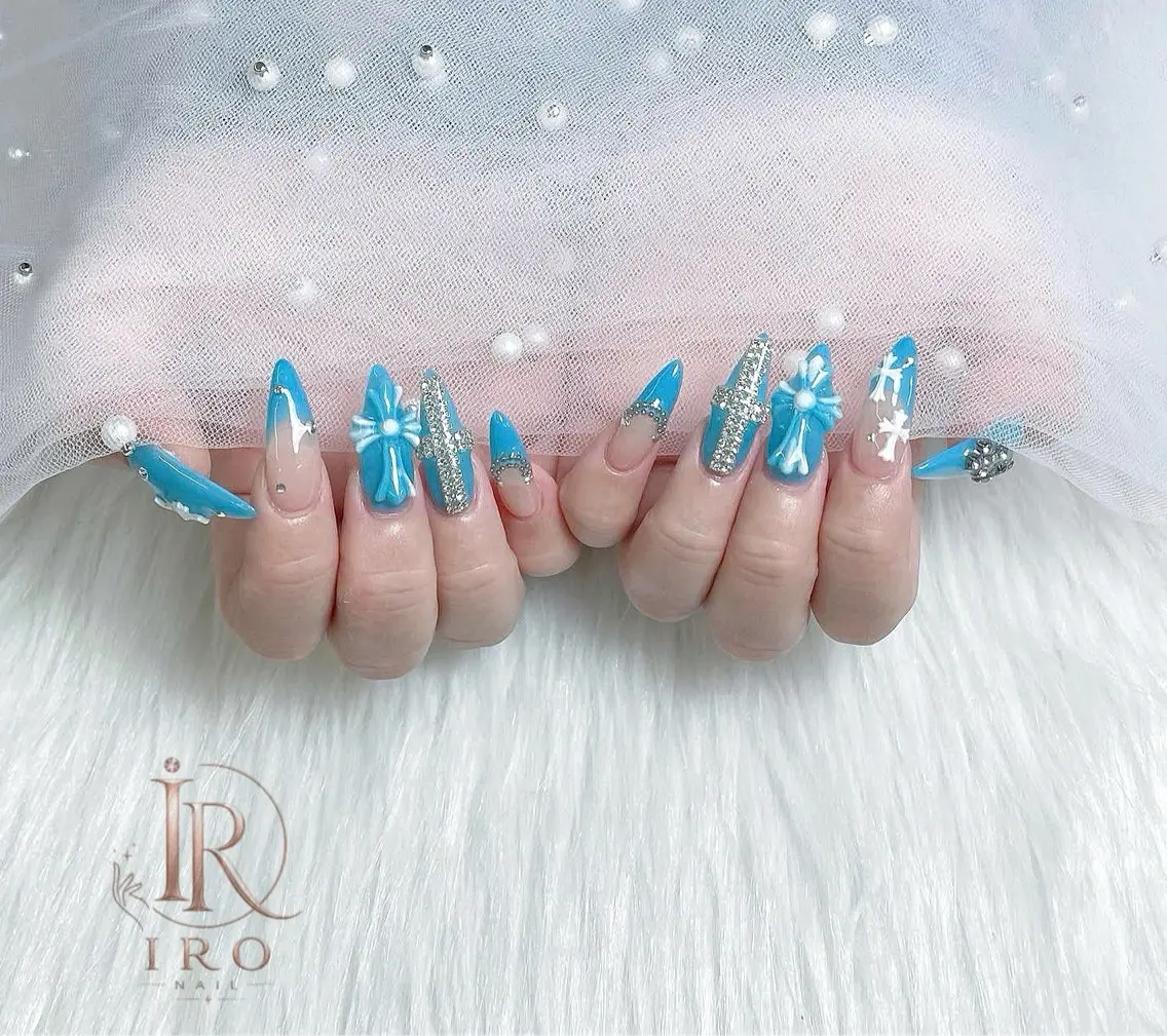 ネイル ハンドネイル IRO Nail Studioのネイルデザイン