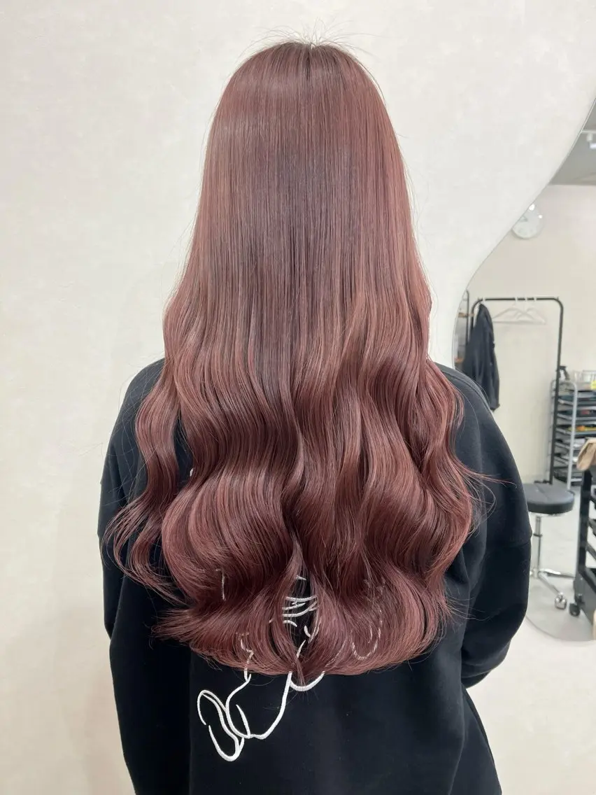 セミロング カラー ベージュカラー ピンクカラー ピンクベージュ カット ヘアカラー トリートメント 長山 茉白のヘアスタイル