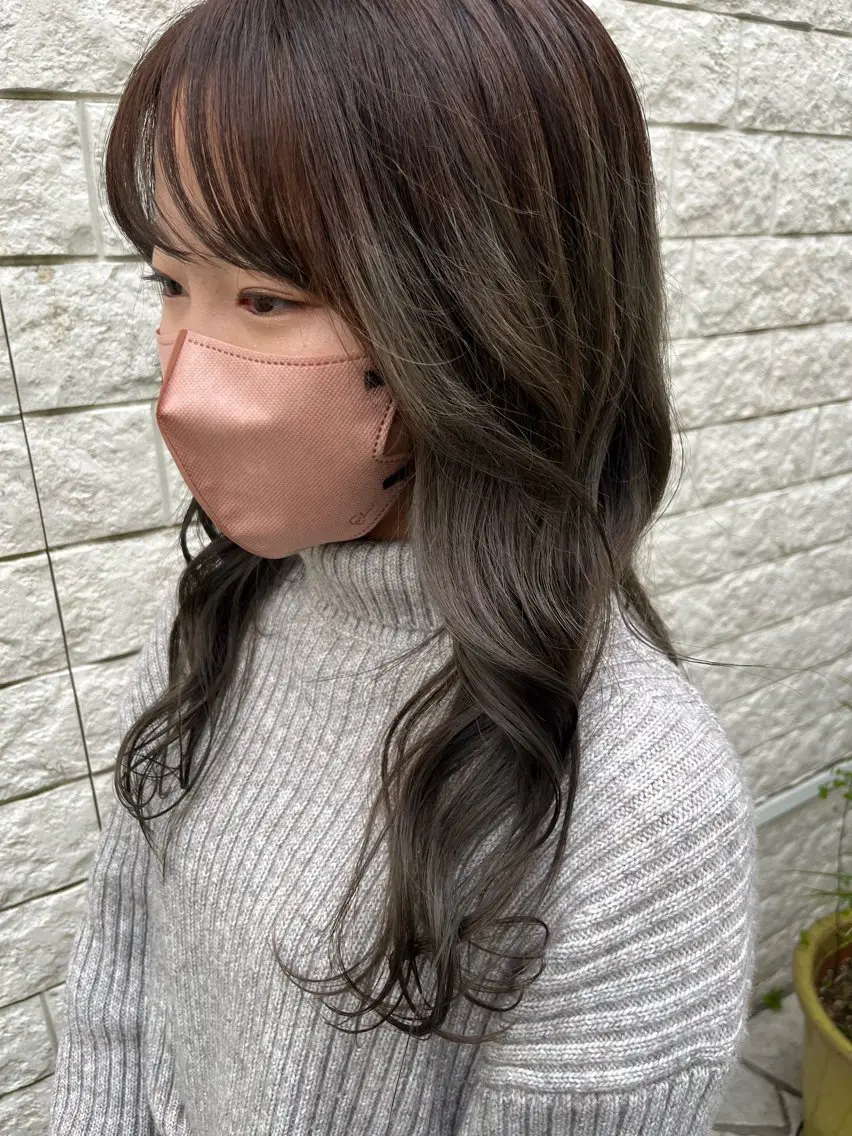 ロング カラー ブリーチ ピンクカラー カット ヘアカラー トリートメント 無料カットモデル‪✨ ✂️Nanami🌷のヘアスタイル