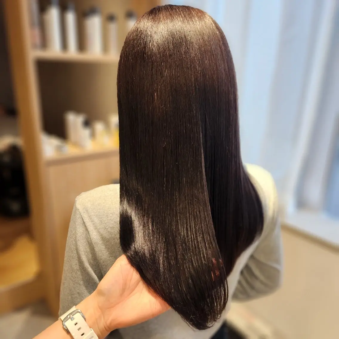 ロング カラー グレージュ 髪質改善 トリートメント シールエクステ🎀 ホシノ🕒ユウカのヘアスタイル