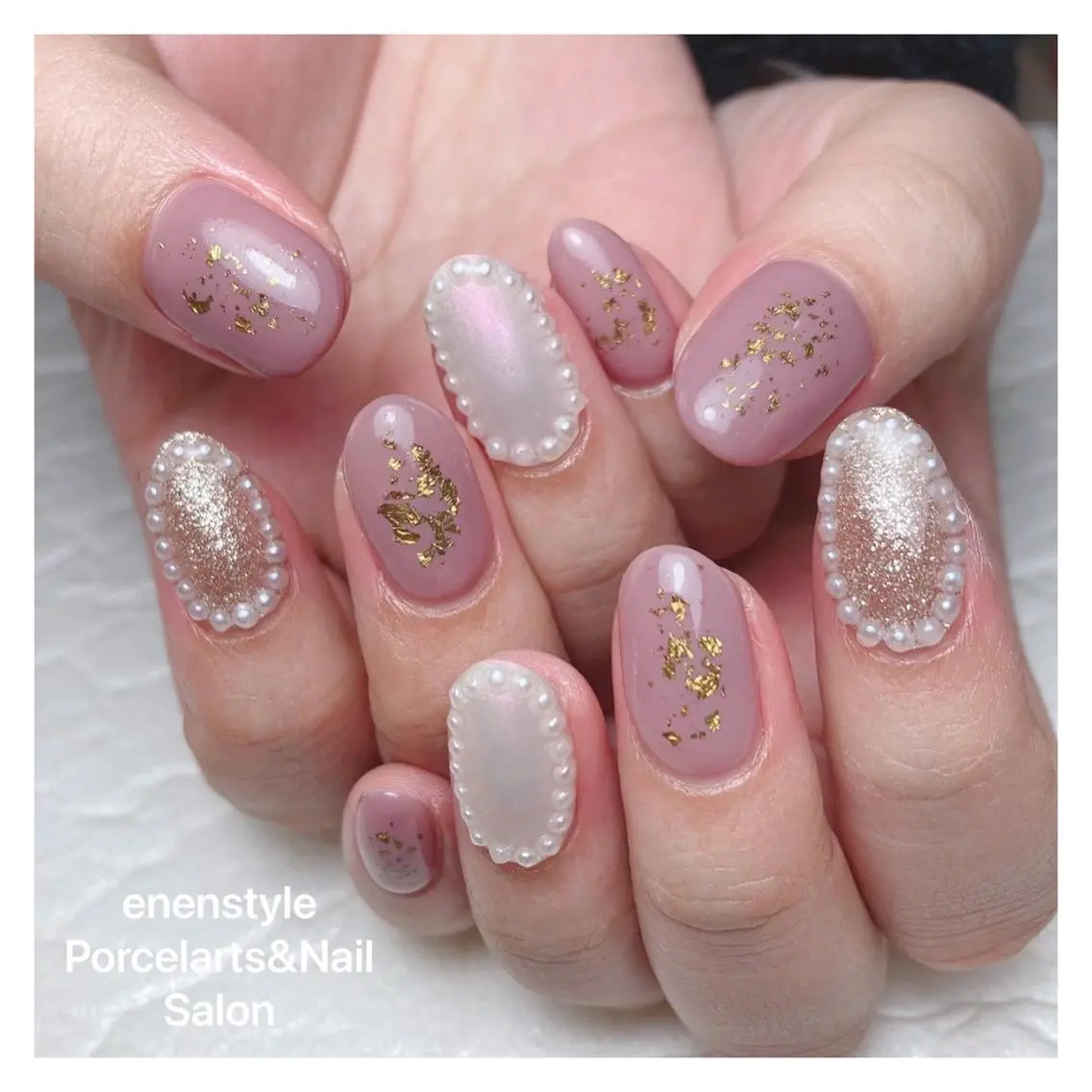 ミディアム ネイル アイブロウ ハンドネイル 🐾enen style 🐾のネイルデザイン