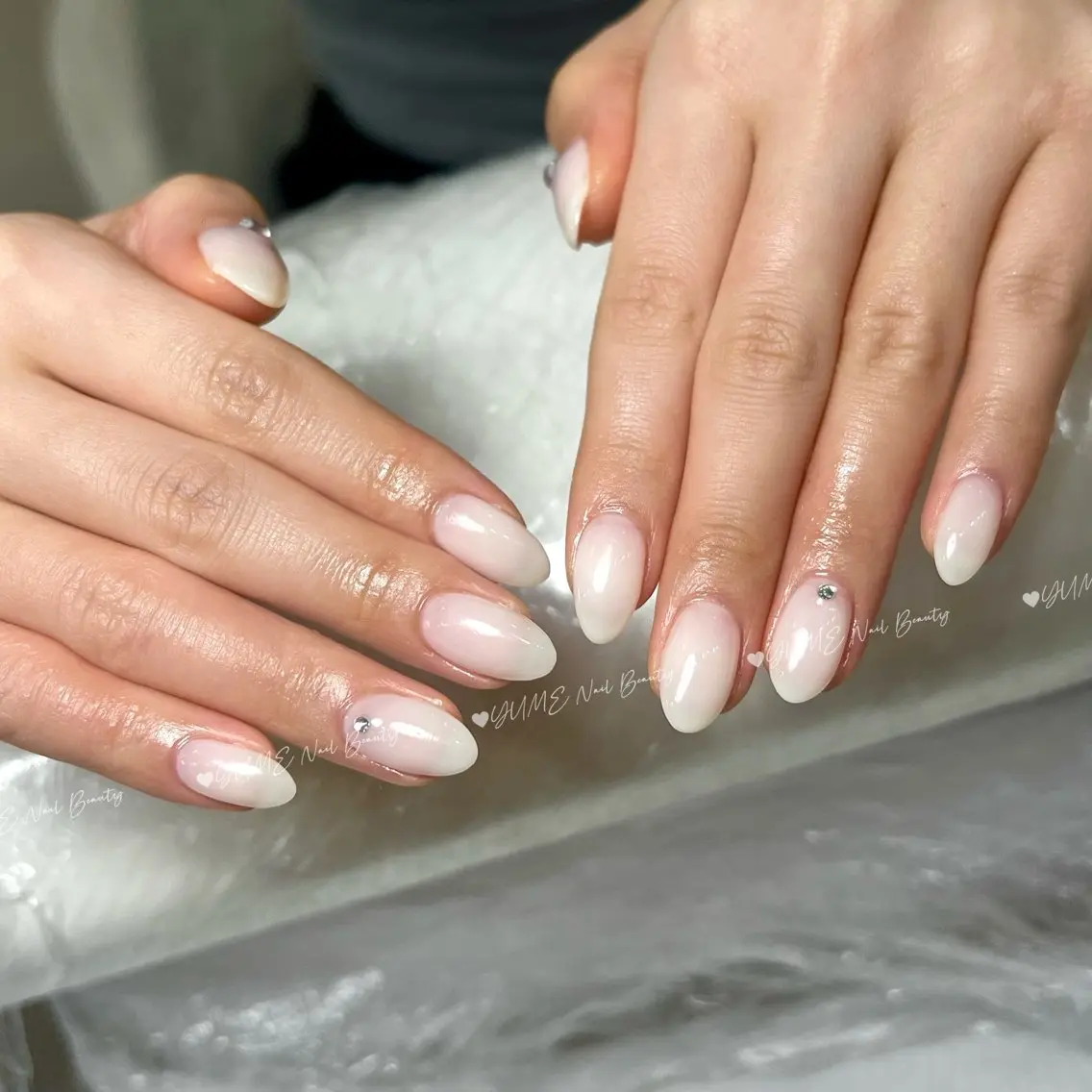 ミディアム ハンドネイル Linh Nailのネイルデザイン