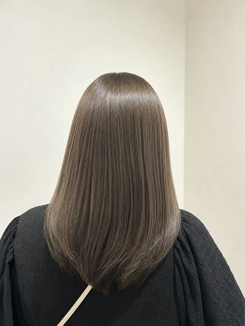 ミディアム カラー 透明感カラー イルミナカラー ヘアカラー 工藤 若菜のヘアスタイル