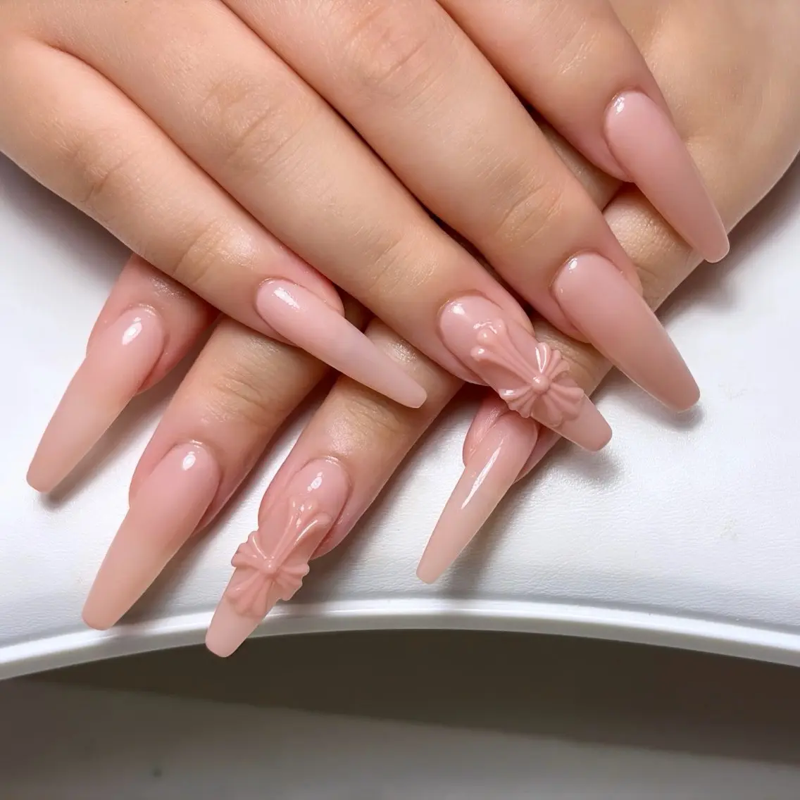 ネイル ハンドネイル RYAURA NAILのネイルデザイン