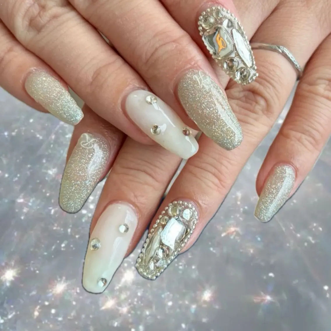 ネイル ハンドネイル AMATERAS 💅💖AKINAのネイルデザイン