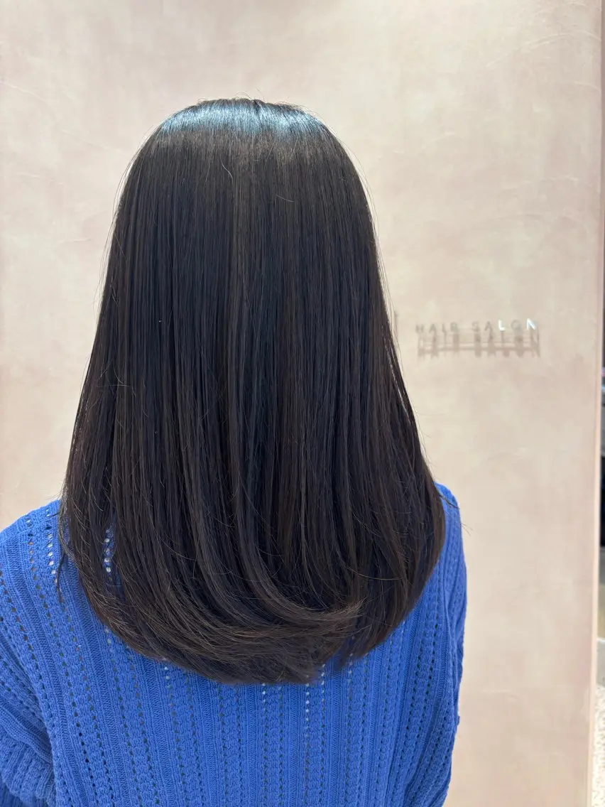 カラー 中里 恵梨のヘアスタイル