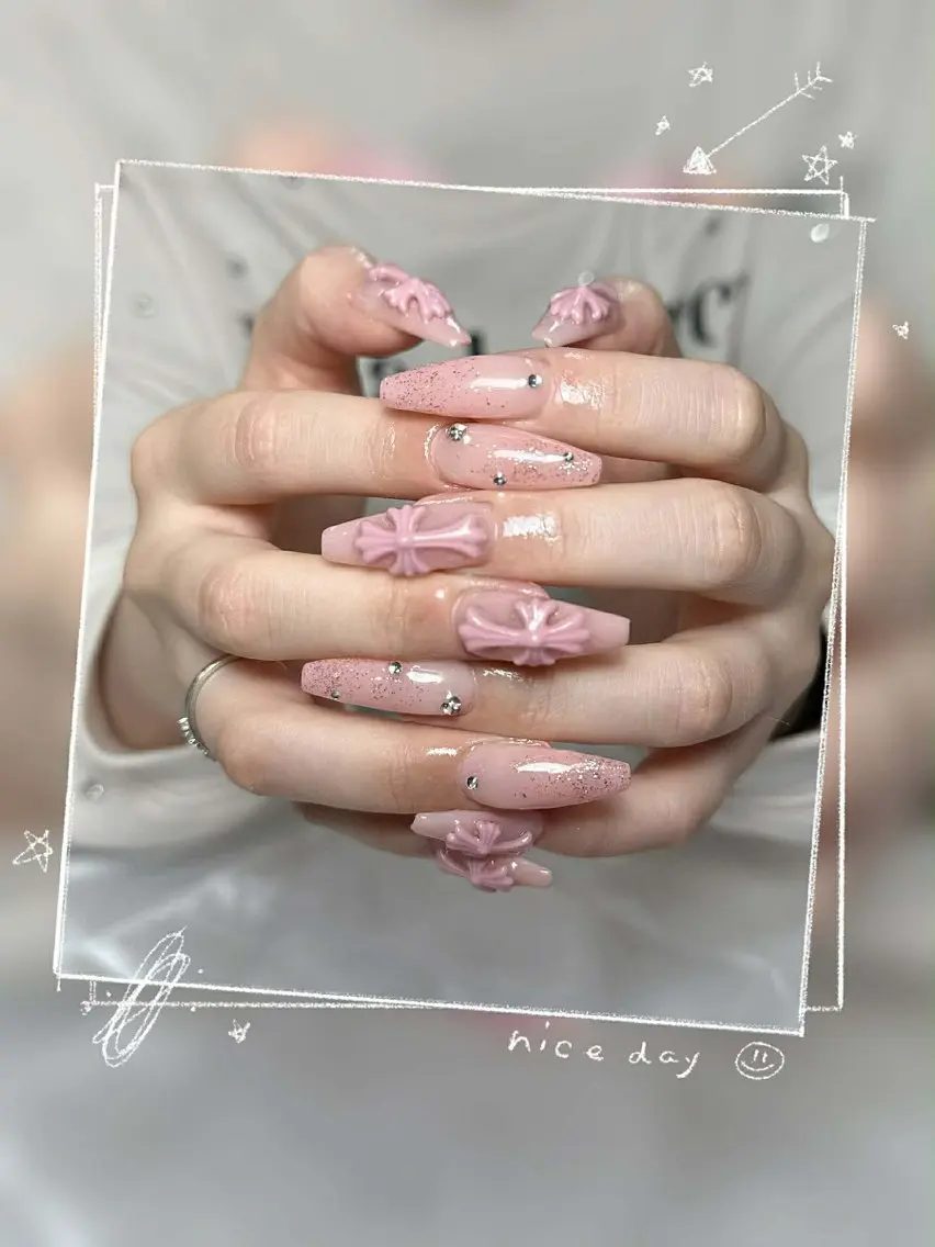 🎀チップ長さ出し10本・3Dフラワー🌸アートやり＆パーツ付け放題の写真