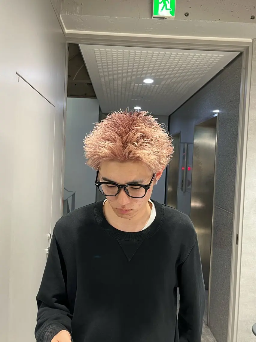 ショート カラー パーマ メンズ メンズハイトーン スパイキーショート ハイトーンカラー ショートヘア カット ヘアカラー 🔥メンズ 特化🔥菊水皐暉🔥のヘアスタイル