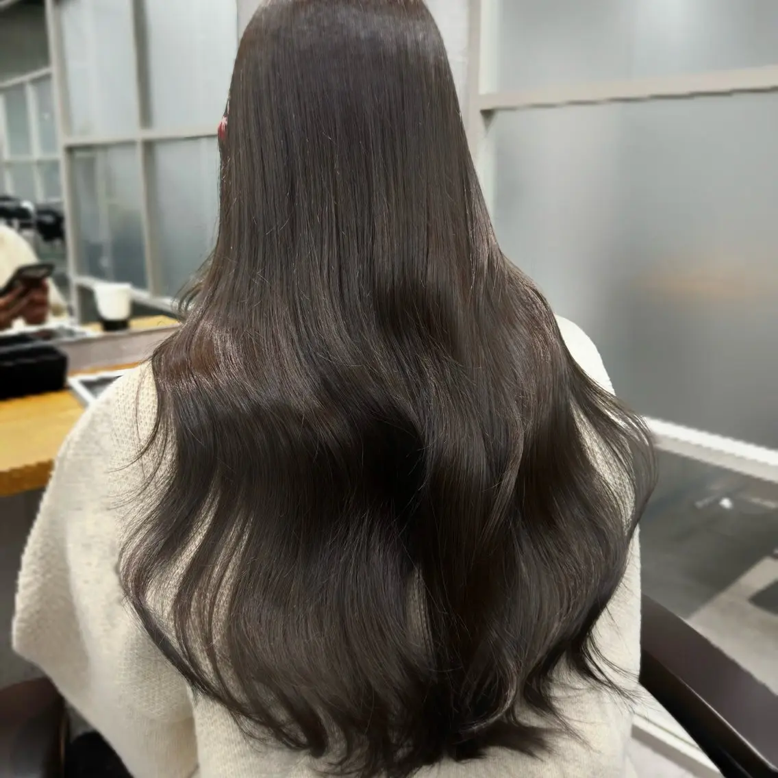 ミディアム ヘアカラー トリートメント オオカワユウキ 🎀newi池袋のヘアスタイル