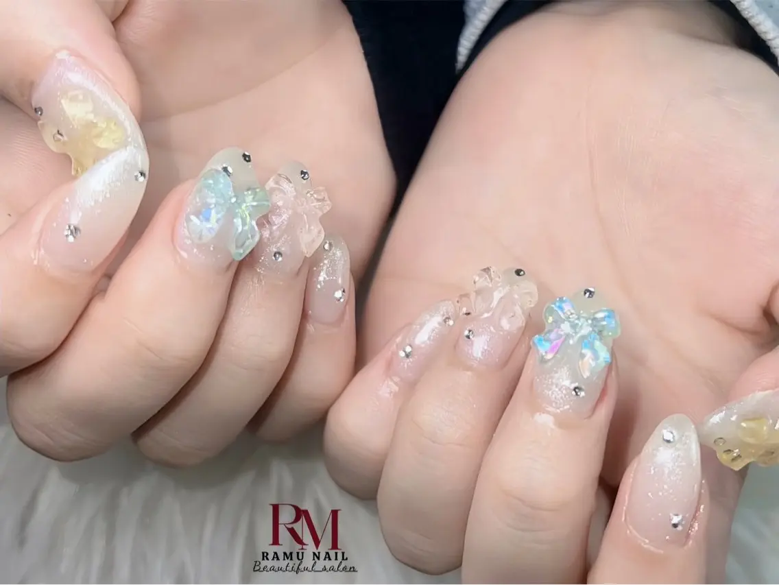 ネイル キラキラネイル マグネットネイル ミラーネイル ピンク 夏ネイル ハンドネイル RAMU Nail 恵比寿店のネイルデザイン