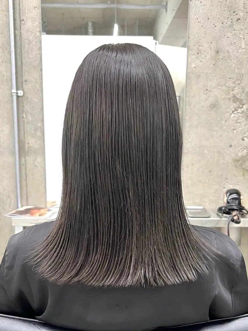 セミロング 三浦 悠のヘアスタイル