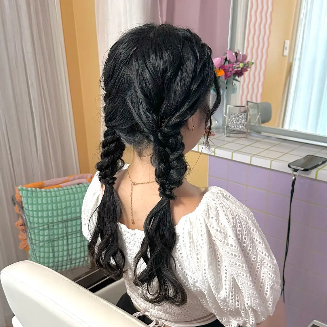 ロング ヘアアレンジ ツインテール ヘアセット 美の間 杏寿 ヘアセットサロンのヘアスタイル