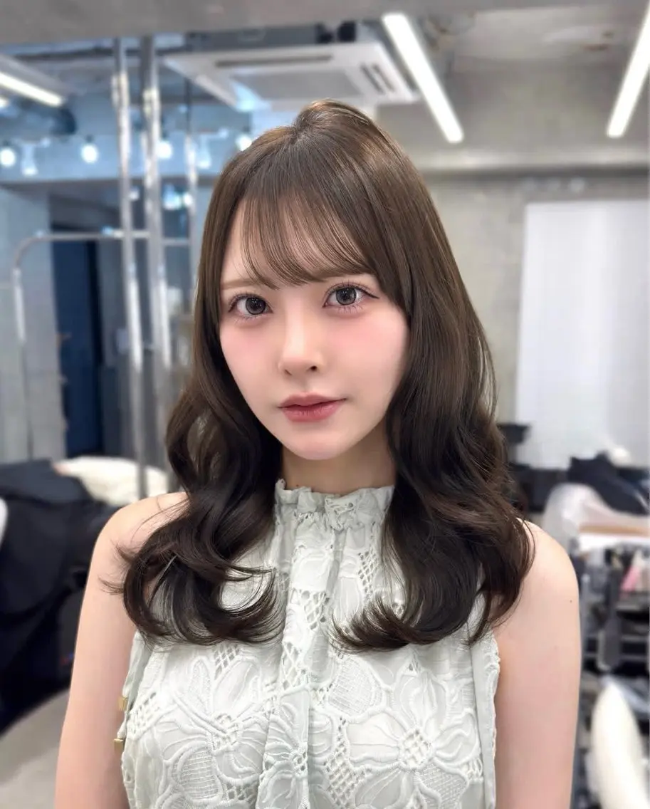ミディアム カラー ベージュカラー 透明感カラー ミント ミントベージュ 韓国風ヘア ヘアカラー トリートメント ヘアセット ゆうさ ❥ 髪質改善 似合わせカットのヘアスタイル